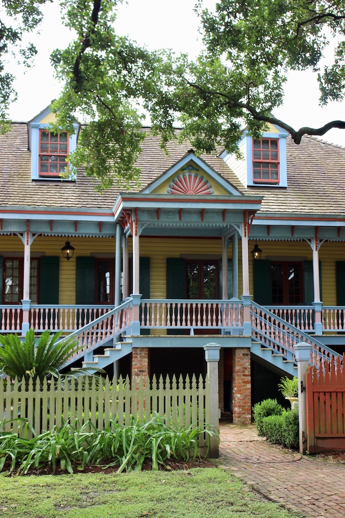laura-creole-plantation