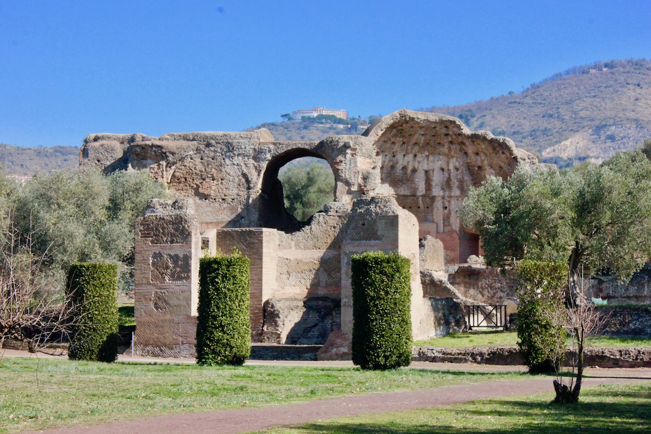 tivoli-italy-villa-adriana