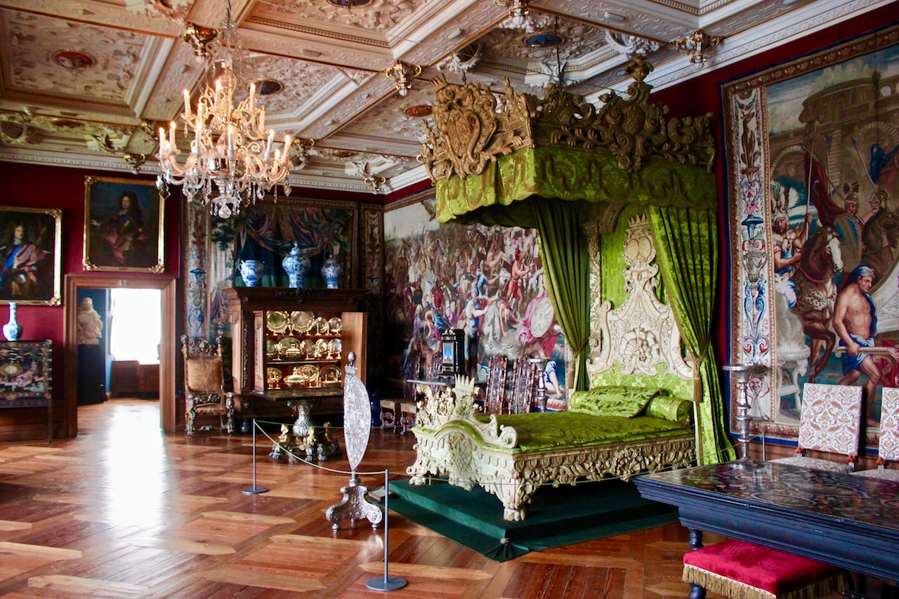 feredericksborg-castle-apartments-denmark