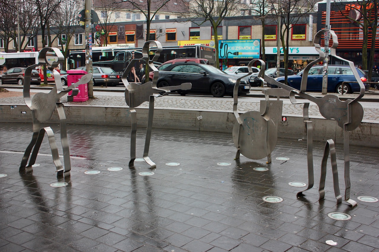 beatles-plaz-hamburg-germany
